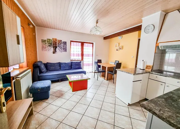 Apartma Jakob 2 Lägenhet Bovec